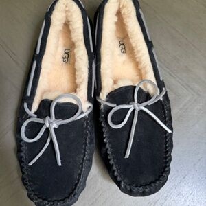 UGG DAKOTA BLACK SLIPPERS womens  us 11
